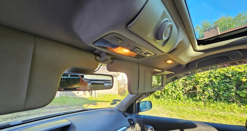 Renault Laguna cena 12000 przebieg: 297000, rok produkcji 2005 z Sulejówek małe 211